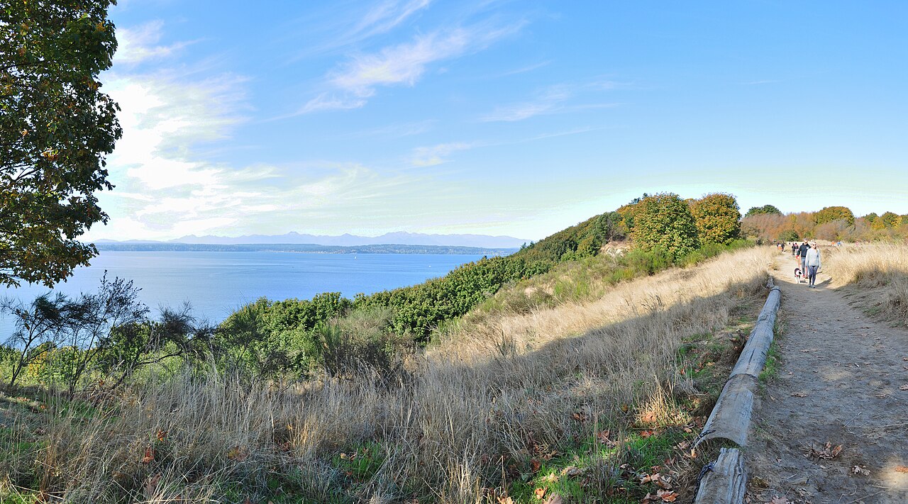 Bluff trail overlooking Puget Sound at Discovery Park